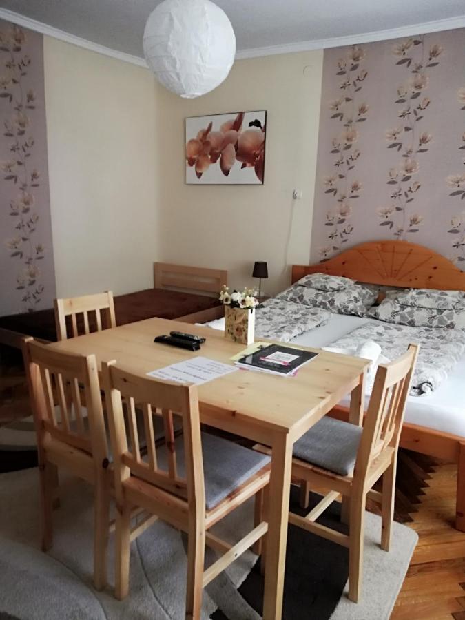 Csilla Apartman Makó Екстериор снимка